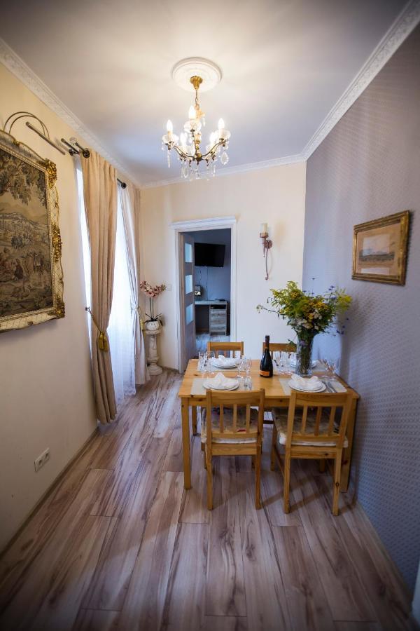 Obok Poczty Blisko Rynku Appartement Wałbrzych Buitenkant foto