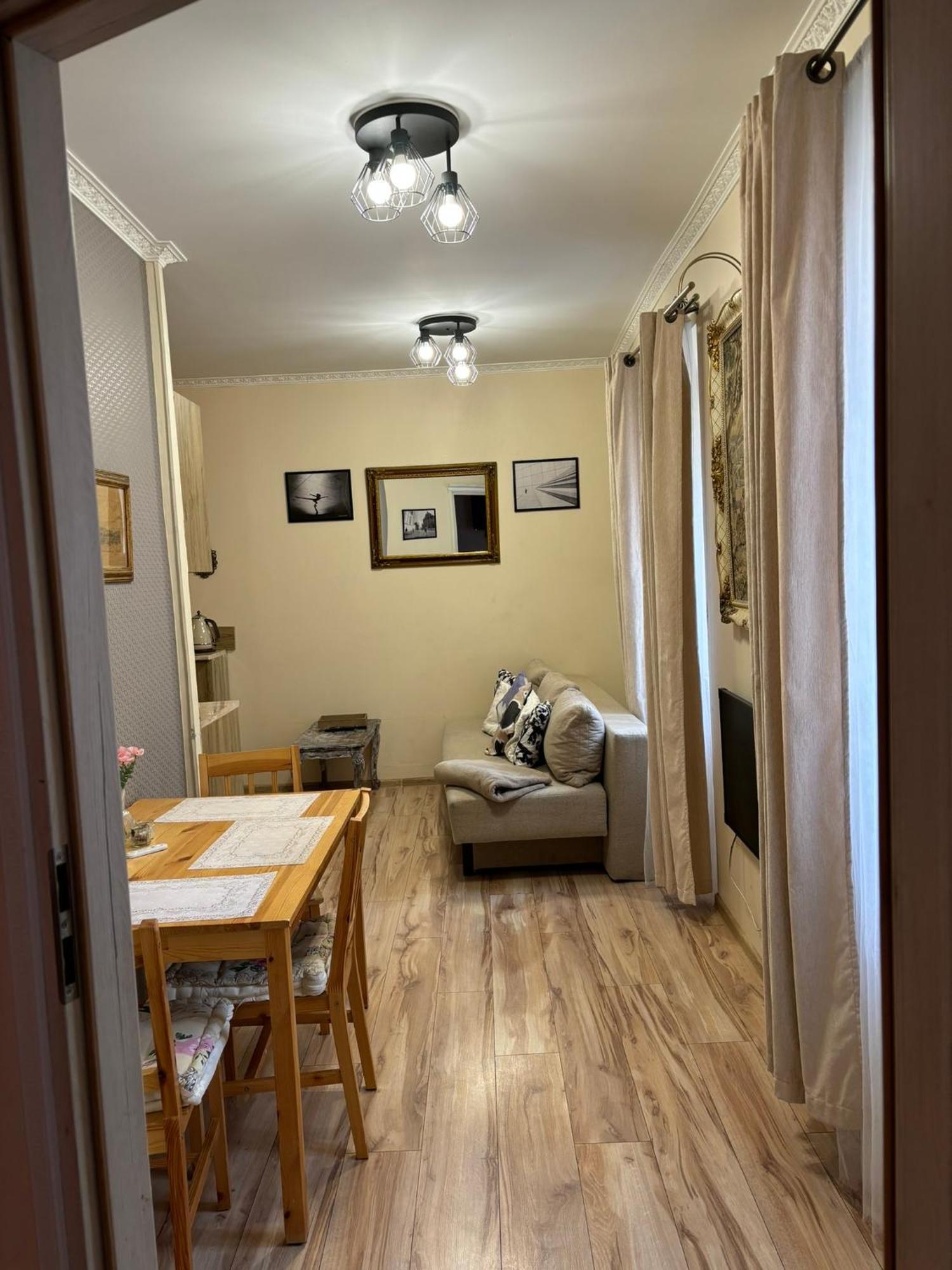 Obok Poczty Blisko Rynku Appartement Wałbrzych Buitenkant foto